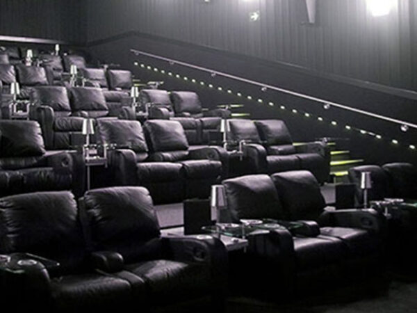 Cabo Movie Theater English